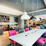 Premier Centre Hotel 3*