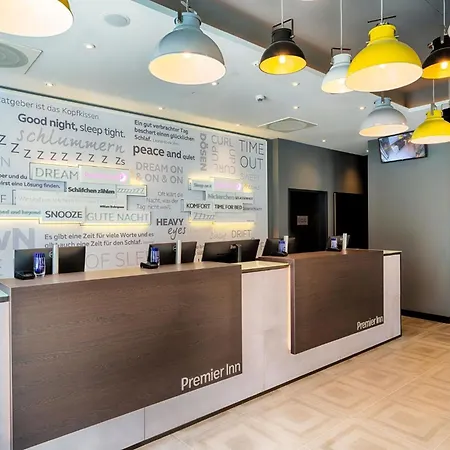 Premier Centre 酒店